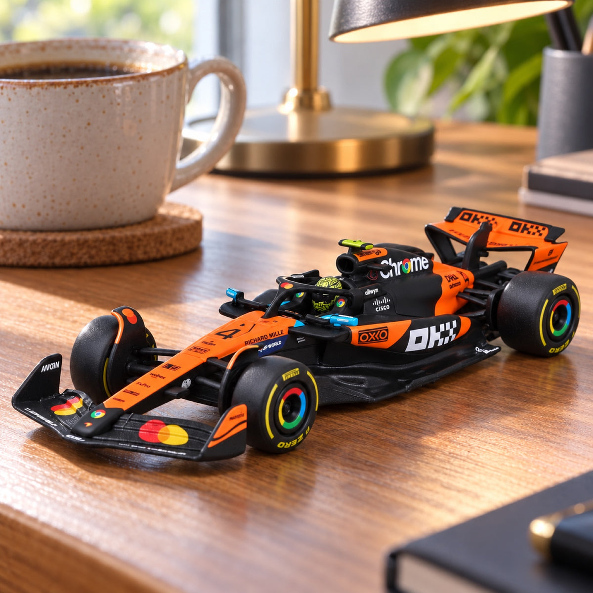 Model Bburago McLaren F1 MCL39 #4 Lando Norris 2025 v měřítku 1:43 – Signature – ilustrační foto (AI)