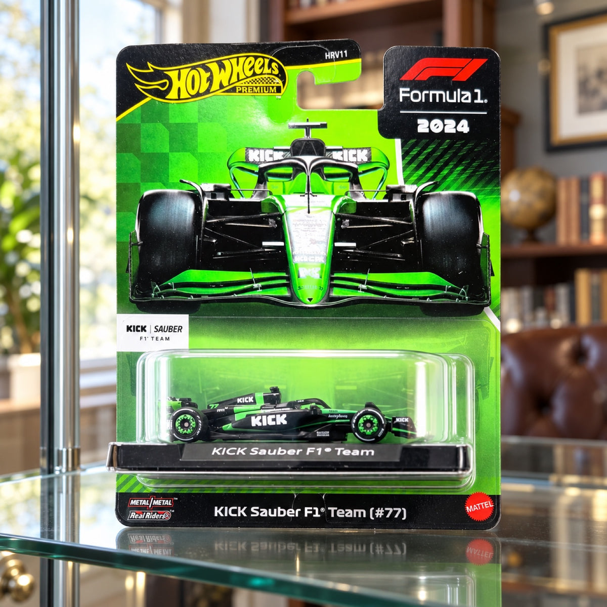 Model Hot Wheels F1 Premium – Valtteri Bottas KICK Sauber F1 – ilustrační foto (AI)