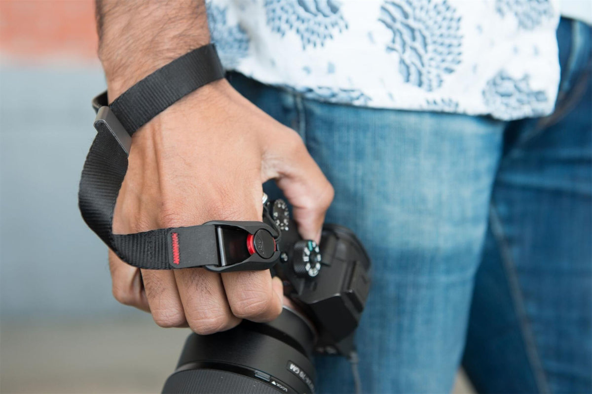 Peak Design Cuff - řemínek na zápěstí - Black (černá