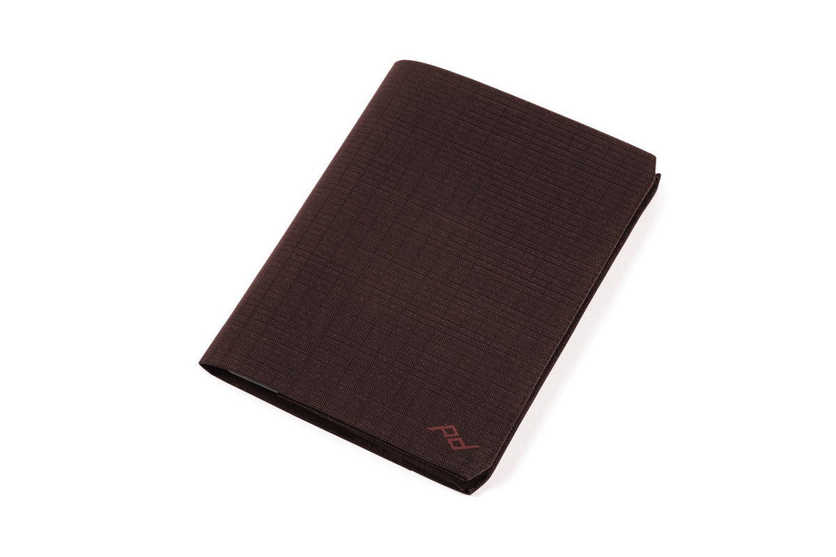 Peak Design Passport Wallet - Eclipse (švestková