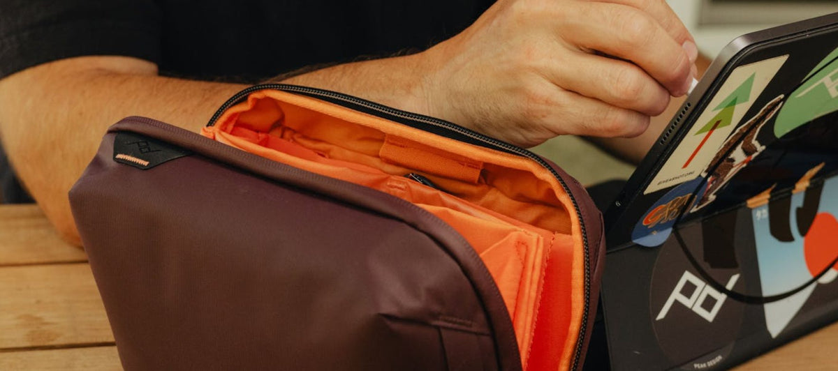 Organizér na elektroniku Peak Design Tech Pouch Eclipse