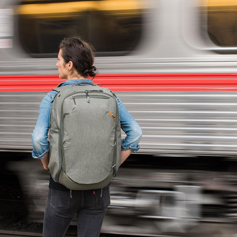 Peak Design Travel Backpack 45L v2 Sage (šalvějově zelená