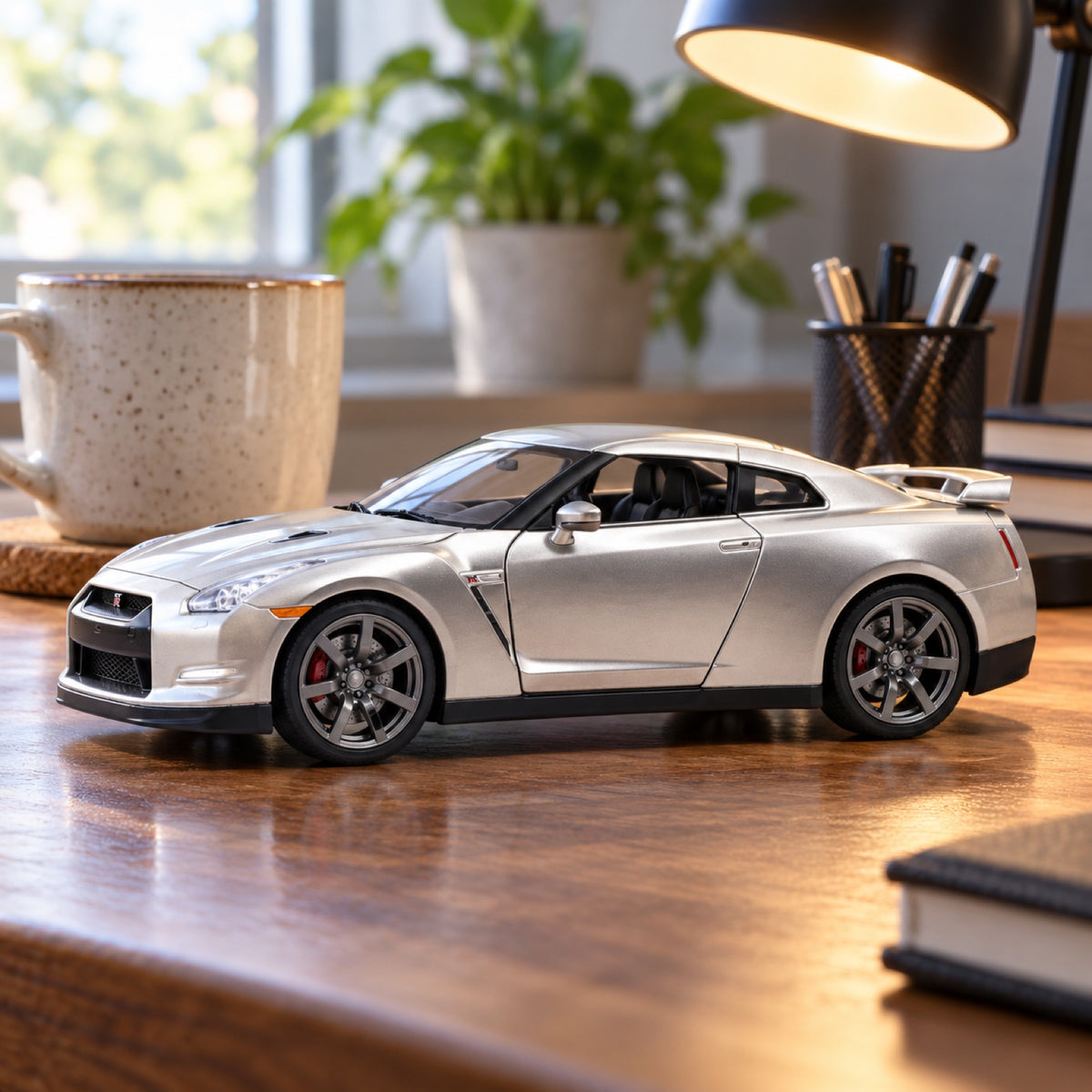 Model Rychle a zběsile Nissan GT-R 2009 Brian – stříbrný – ilustrační foto (AI)