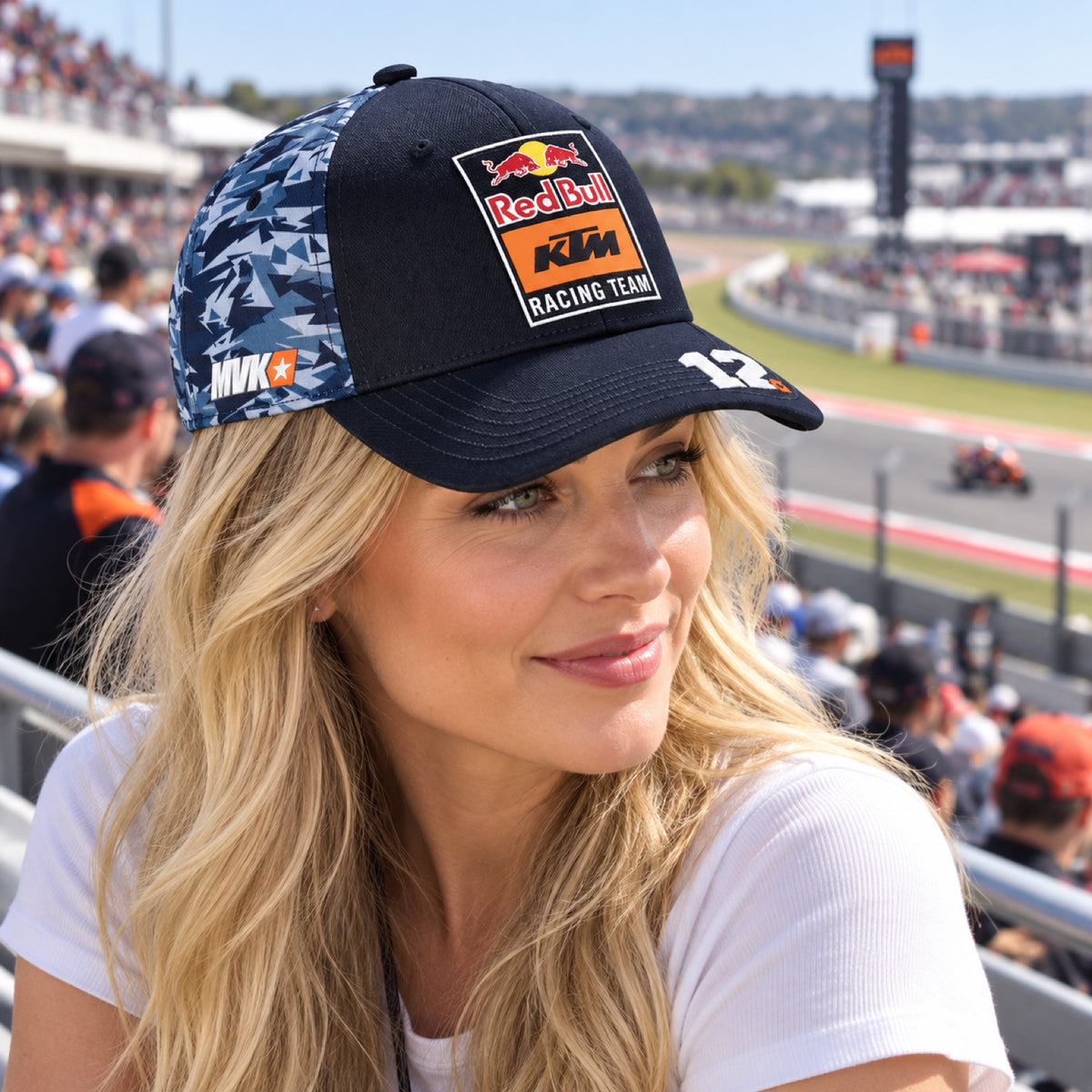 Kšiltovka pro fanoušky KTM Red Bull Racing Maverick Vinales – ilustrační foto (AI)