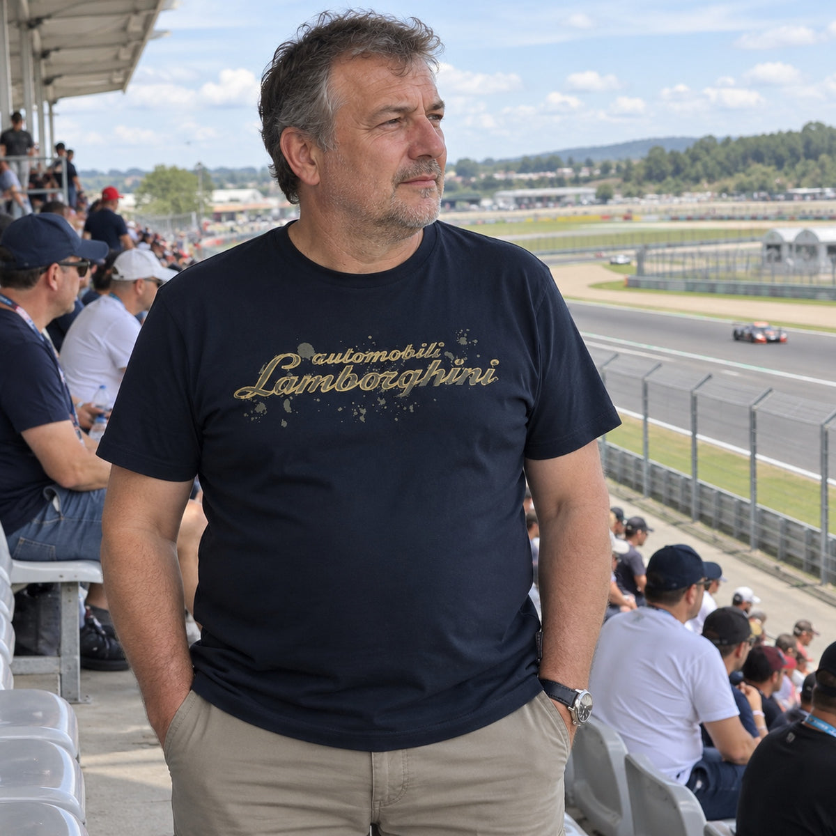 Lamborghini Casual T-Shirt with Logo – Navy Blue – ilustrační foto (AI)