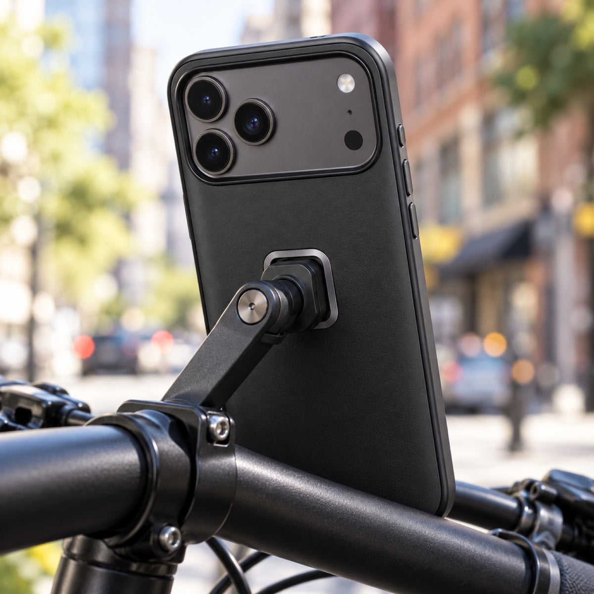 Pouzdro Peak Design Everyday Clarino Case – iPhone 17 Pro Max – černé – ilustrační foto (AI)