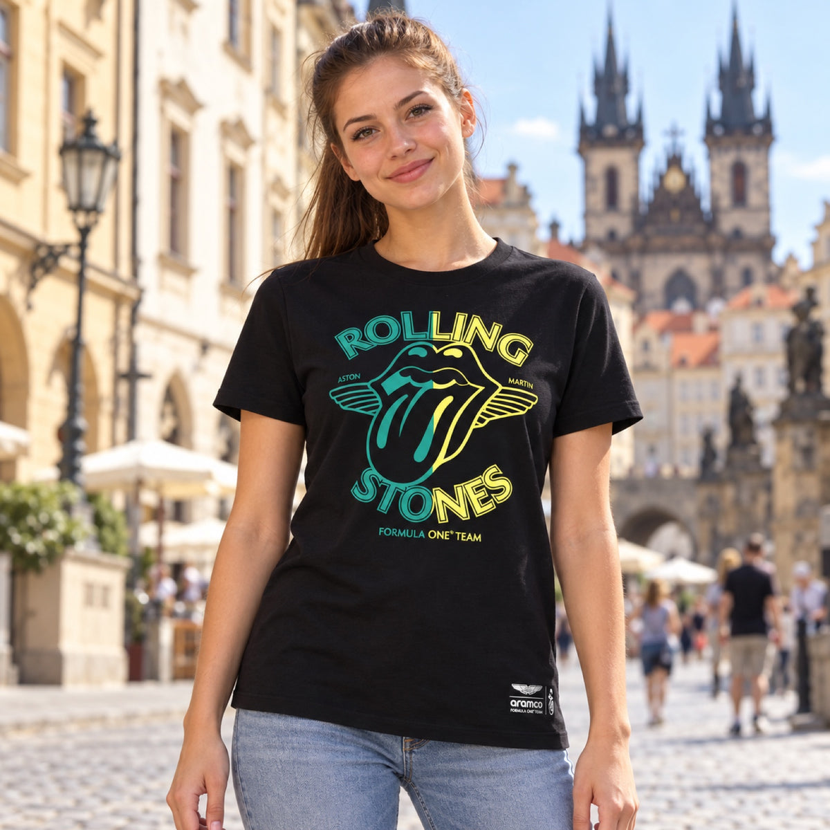Tričko pro fanoušky Aston Martin F1 Team – Rolling Stones Edition – ilustrační foto (AI)