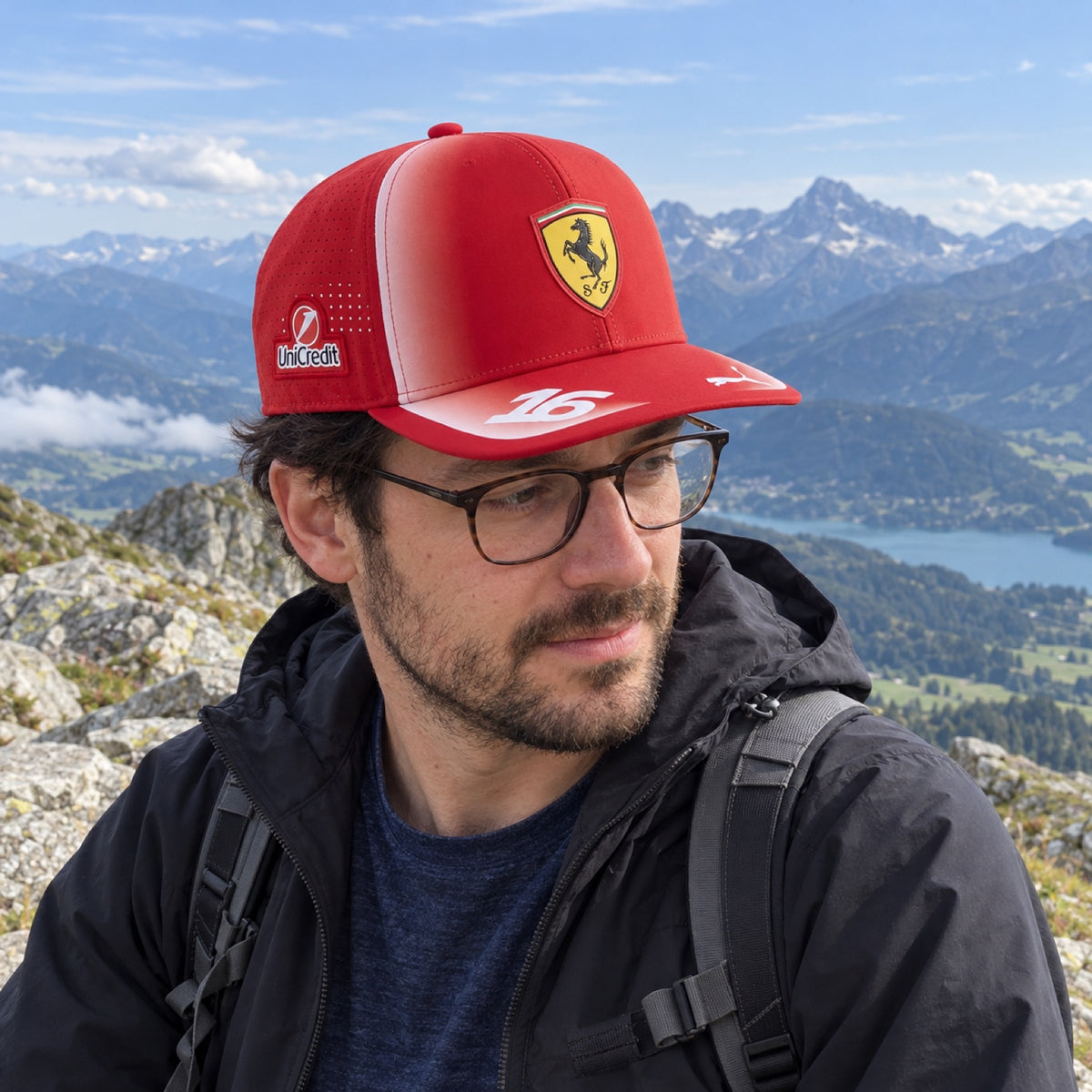 Charles Leclerc Scuderia Ferrari F1 x Puma Cap – Team Edition – ilustrační foto (AI)