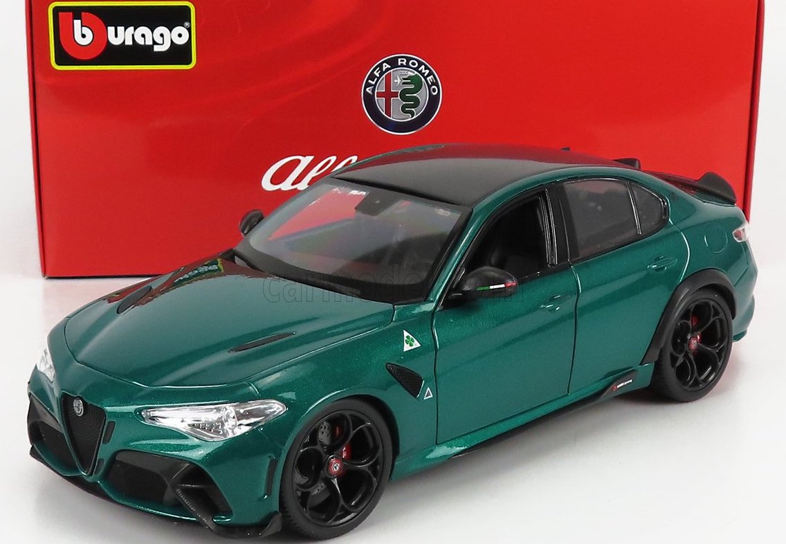 Model Bburago Alfa Romeo Giulia GTA zelená