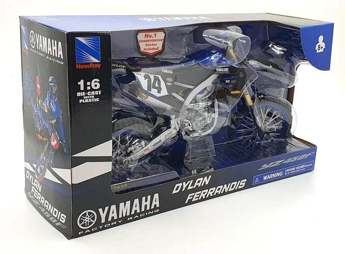 Model motocyklu Yamaha YZ 450 F č. 14 Dylan Ferrandis