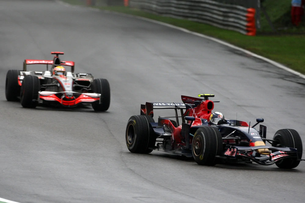 3D rám PETROL ART Monza s modelem Toro Rosso STR3 Sebastian Vettel v měřítku 1:43