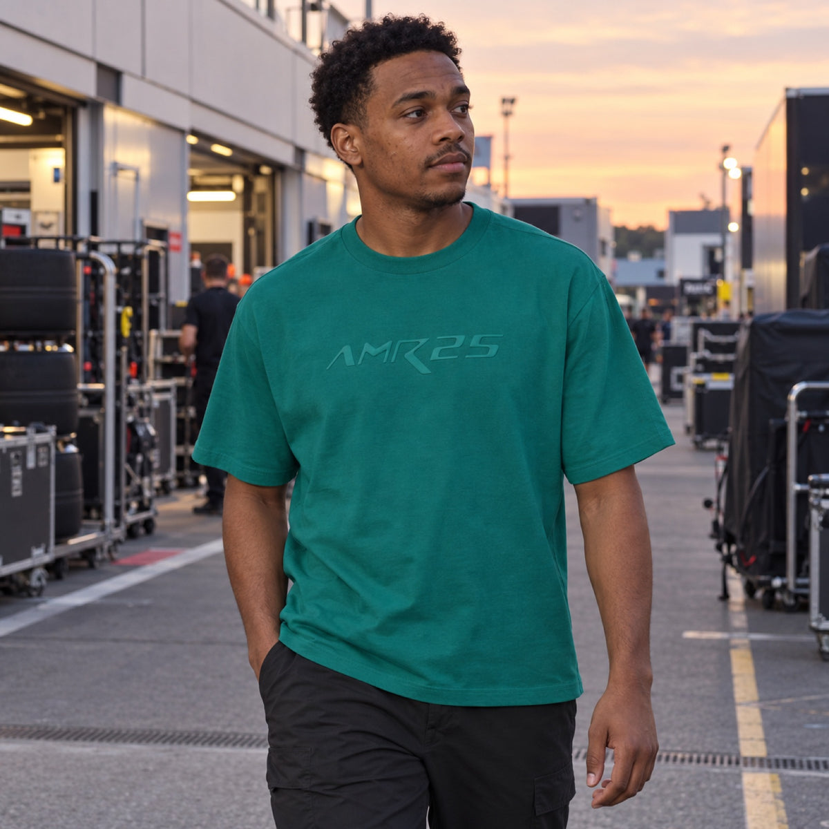 Aston Martin F1 Team AMR25 Fan T-Shirt – Green – ilustrační foto (AI)