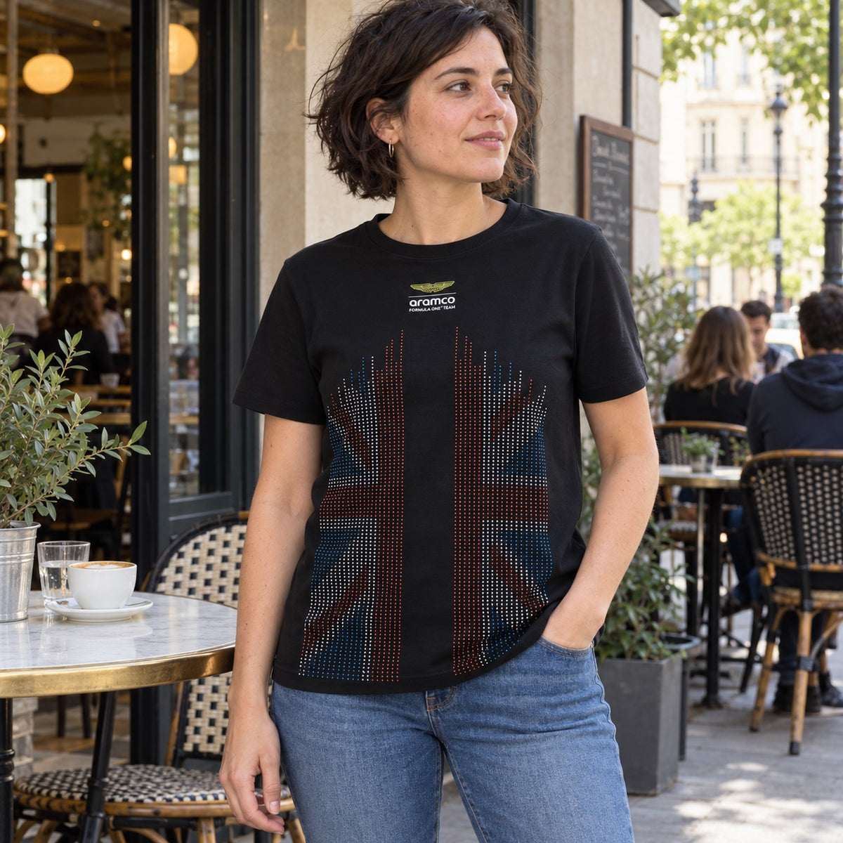 Aston Martin F1 Team Fan T-Shirt – Silverstone Special Edition – ilustrační foto 2 (AI)