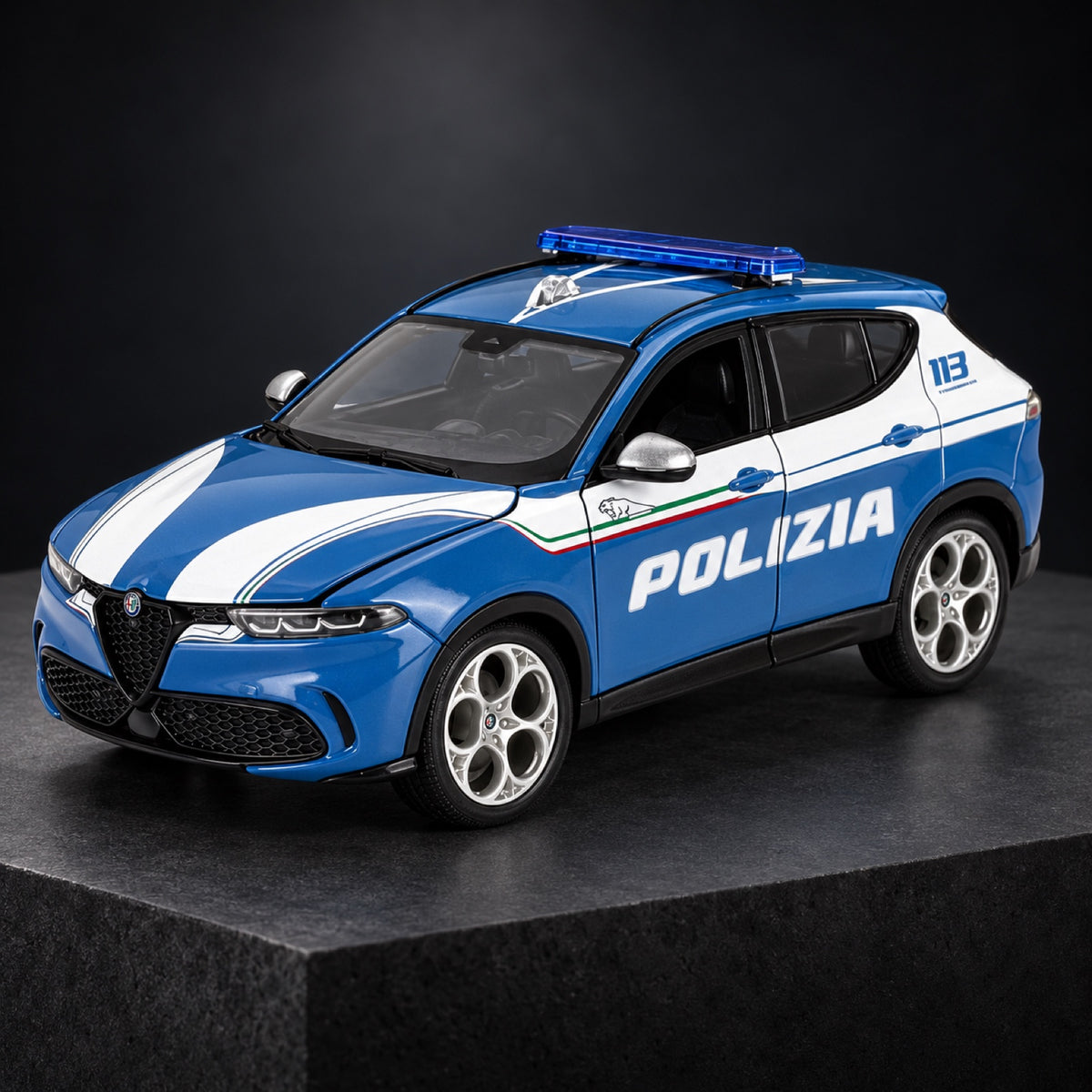 Model Alfa Romeo Tonale Polizia v měřítku 1:24 – ilustrační foto (AI)