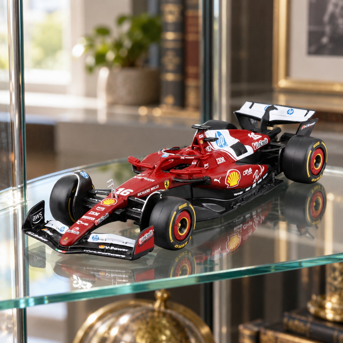 Model Bburago Scuderia Ferrari SF-25 #16 Charles Leclerc 2025 v měřítku 1:43 – ilustrační foto (AI)