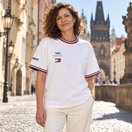 Dámské tričko Cadillac F1 x Tommy Hilfiger – Team Edition – ilustrační foto (AI)