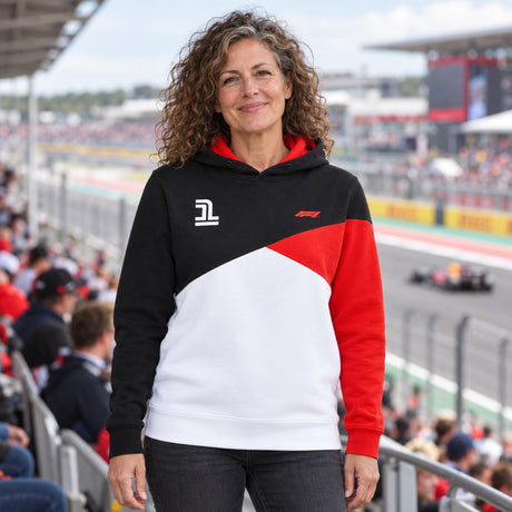 Mikina s kapucí F1 Tech Casual – ilustrační foto (AI)