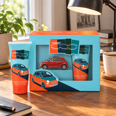 Dětská dárková sada sprchových gelů s modelem FIAT 500 – ilustrační foto (AI)