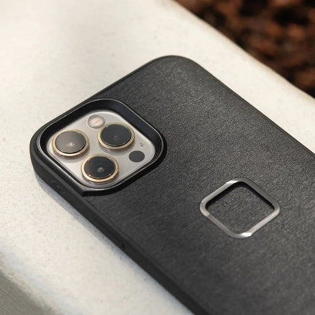Pouzdro Peak Design Everyday Case pro Samsung Galaxy S21+ - Charcoal