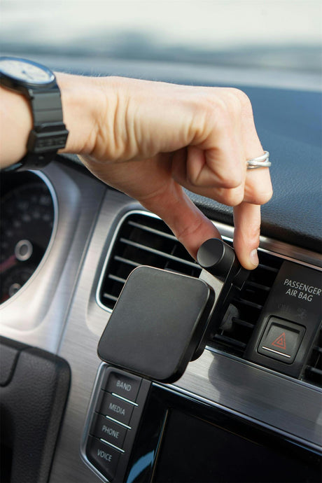 Držák do auta na mřížku ventilace Peak Design Car Mount Vent s nabíjením V2 - černý