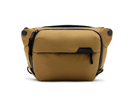 Taška přes rameno Peak Design Everyday Sling 3L v2 - Coyote