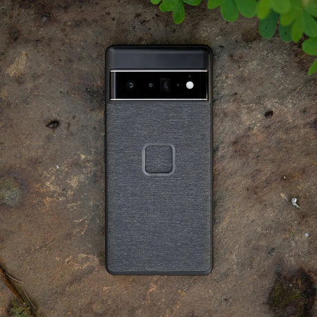 Pouzdro Peak Design Everyday Case pro Google Pixel 7A - Charcoal