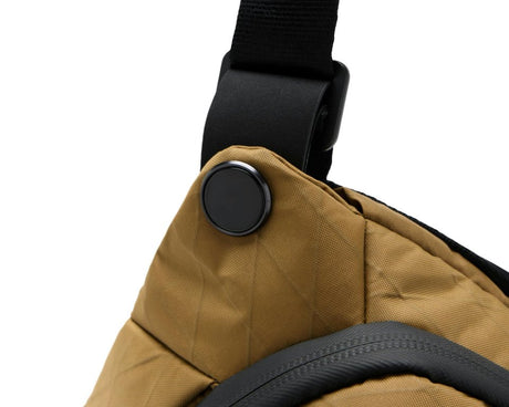 Taška přes rameno Peak Design Everyday Sling 3L v2 - Coyote