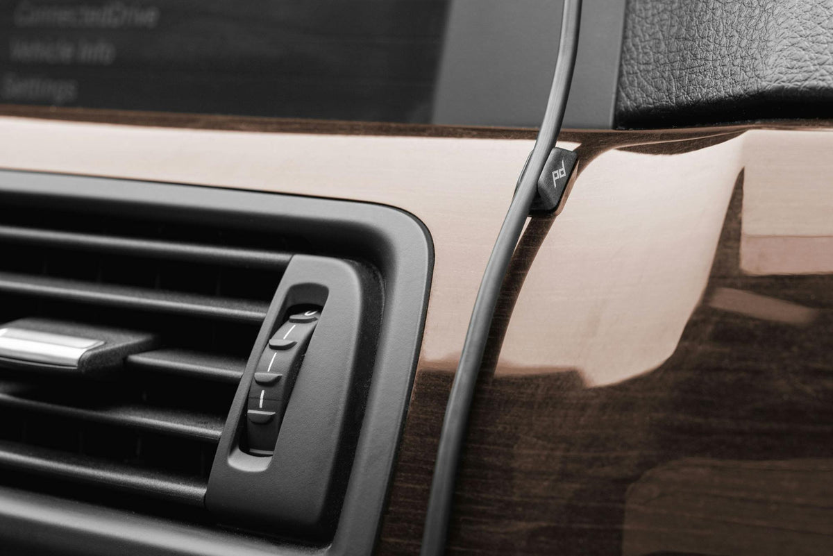 Držák do auta Peak Design Car Mount - nabíjecí adaptér s 20 mm kulovým kloubem V2 - černý