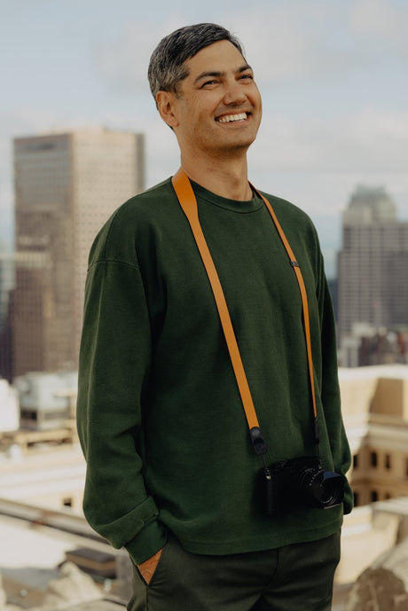Peak Design Form - kožený řemínek na fotoaparát dlouhý - Amber