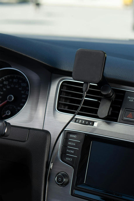 Držák do auta na mřížku ventilace Peak Design Car Mount Vent s nabíjením V2 - černý