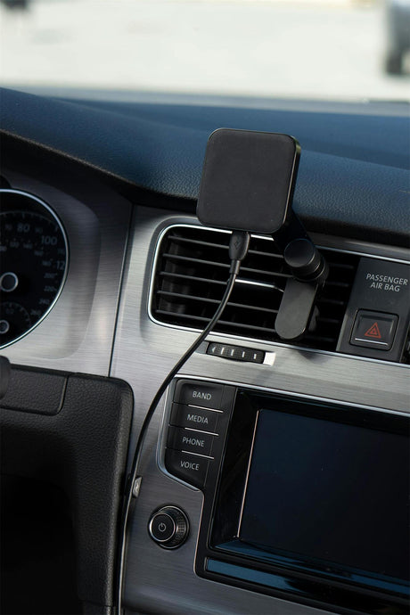 Držák do auta na mřížku ventilace Peak Design Car Mount Vent s nabíjením V2 - černý