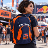 Velký týmový batoh KTM Red Bull Racing – ilustrační foto (AI)