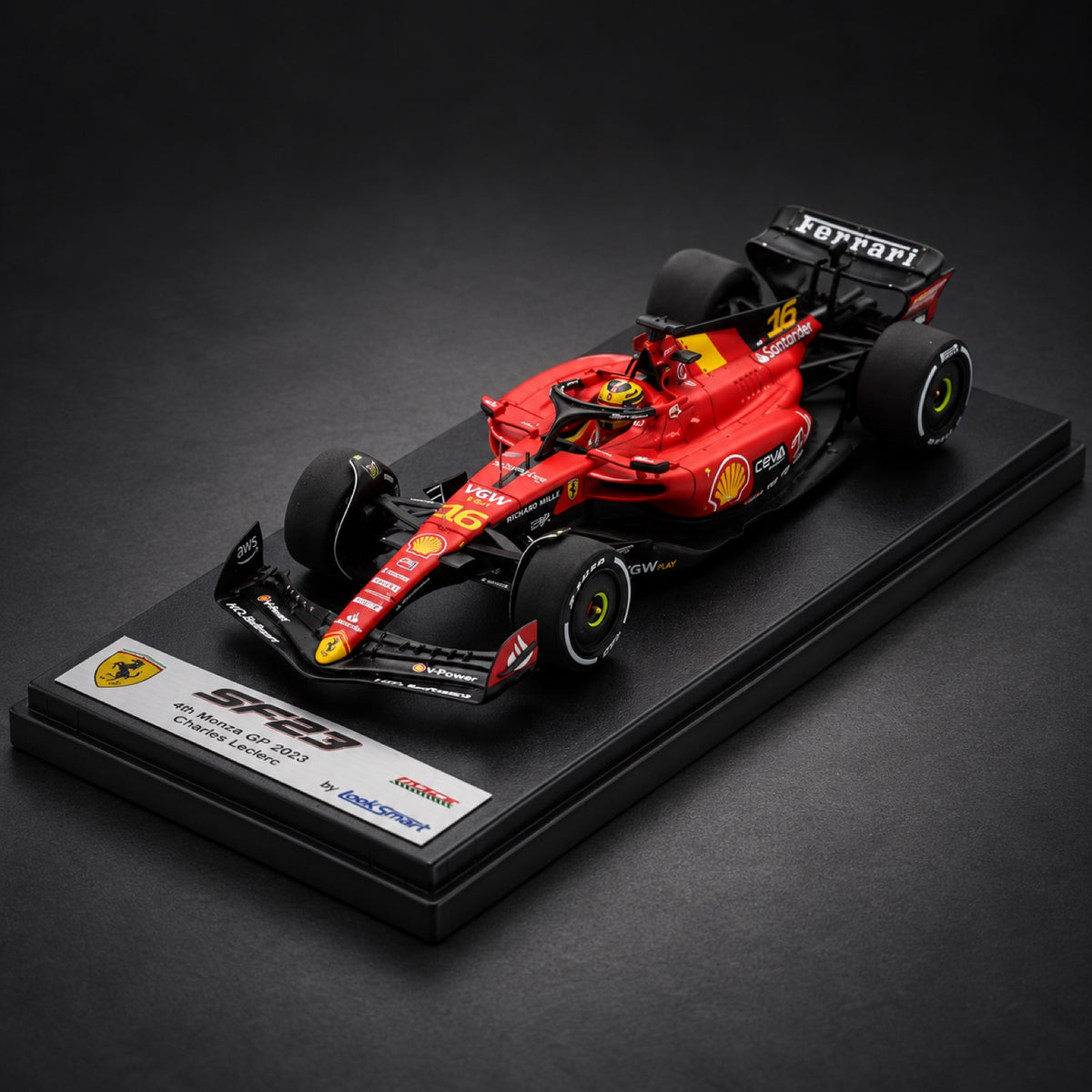 Model LookSmart Scuderia Ferrari SF23 Leclerc – 4. místo GP Monza 2023 – ilustrační foto (AI)