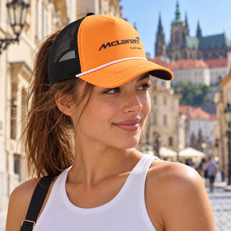 Síťovaná kšiltovka McLaren F1 s logem Puma – McLaren Racing – oranžová – ilustrační foto (AI)