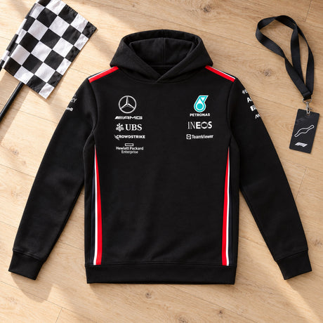 Dětská týmová mikina s kapucí Mercedes-AMG PETRONAS F1 AMG – 140 cm – ilustrační foto (AI)