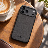 Pouzdro Peak Design Everyday Case Non-Slimlink iPhone 18 Pro Max – Charcoal – ilustrační foto (AI)