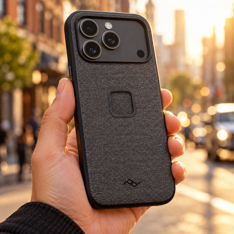 Pouzdro Peak Design Everyday Case Slimlink iPhone 18 Pro Max – Charcoal – ilustrační foto (AI)