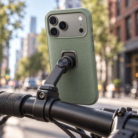 Pouzdro Peak Design Everyday Fabric Case – iPhone 17 Pro – Sage – ilustrační foto (AI)
