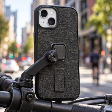 Pouzdro Peak Design Everyday Loop Case iPhone 14 – Charcoal – ilustrační foto (AI)