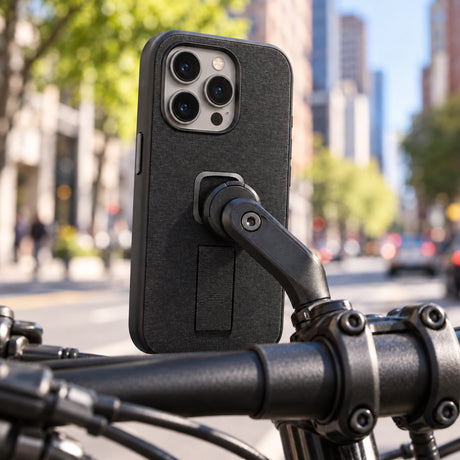 Pouzdro Peak Design Everyday Loop Case iPhone 16 Pro – Charcoal – ilustrační foto (AI)