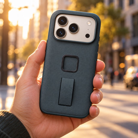 Pouzdro Peak Design Everyday Loop Case Slimlink iPhone 18 Pro – Ocean – ilustrační foto (AI)