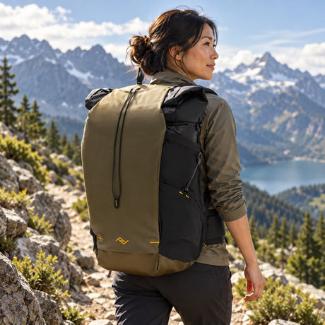 Batoh Peak Design Outdoor Backpack 45L – Kelp – ilustrační foto (AI)