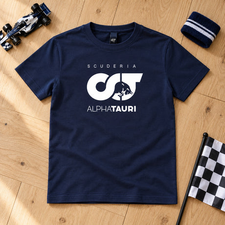 Dětské tričko Scuderia Alpha Tauri F1 Lifestyle – modré – ilustrační foto (AI)