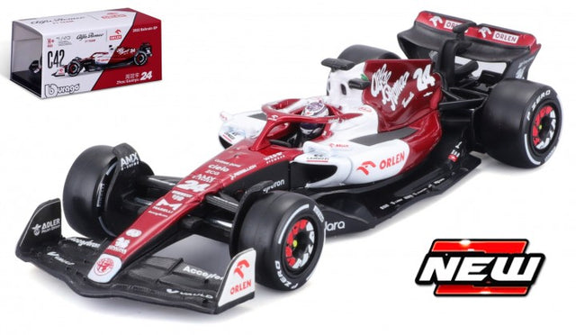 Model Alfa Romeo Orlen F1 C42 Bburago #24 Guanyu Zhou 2022 v měřítku 1:43 Signature