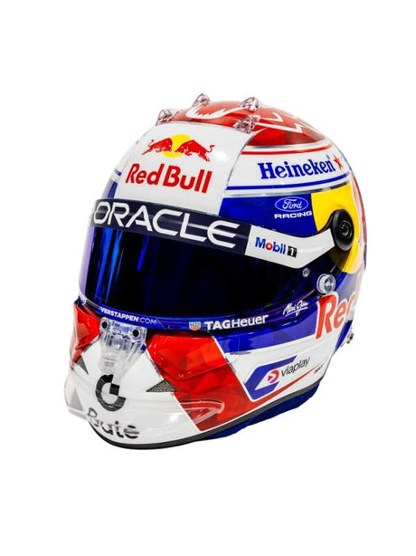 Model přilby Max Verstappen 2026 1:4 Schuberth