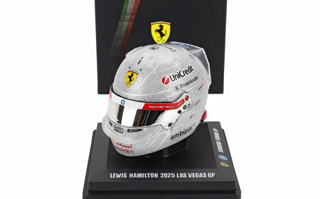 Model helmy Lewis Hamilton LookSmart v měřítku 1:5 – Las Vegas GP 2025