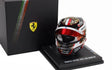 Model helmy Charles Leclerc LookSmart v měřítku 1:5 – SF Abu Dhabi 2025