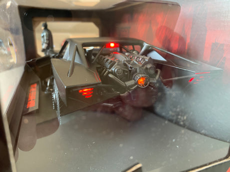 Model Jada Toys Batmobile Batman 2022