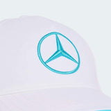 Bílá kšiltovka George Russell Mercedes AMG Petronas F1 x Adidas - týmová edice