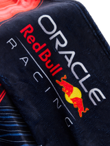 Oracle Red Bull Racing velká deka s motivem Formule 1
